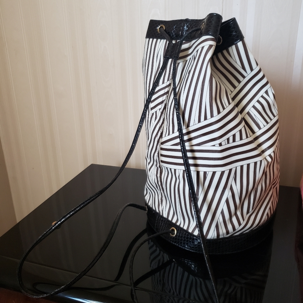 Henri Bendel Backpack - Picture 2 of 3
